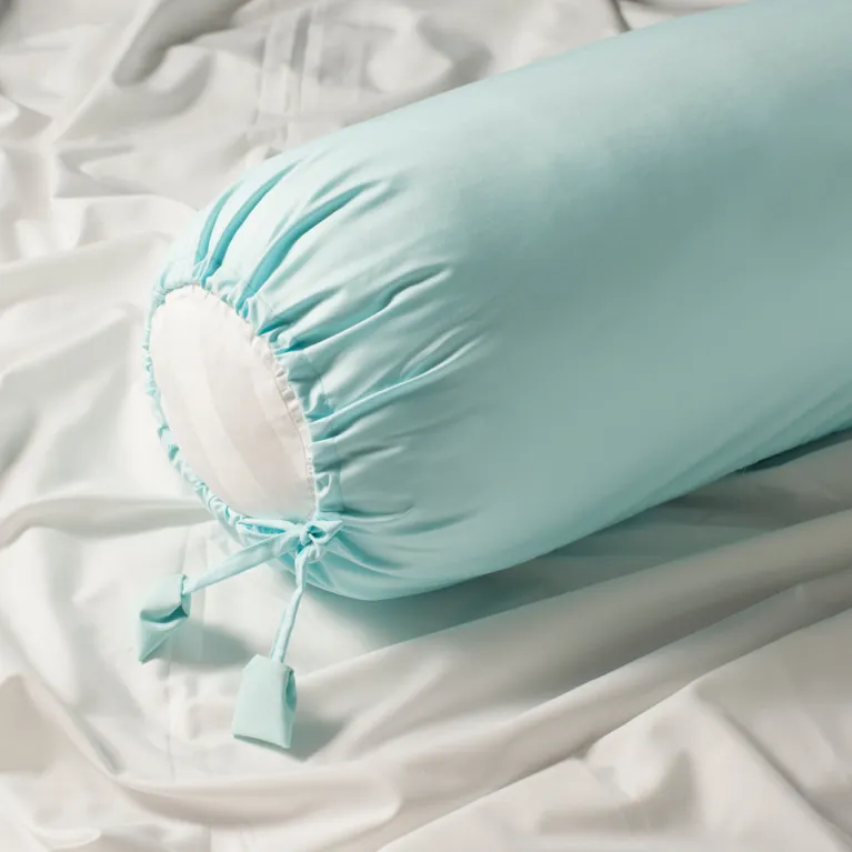 vỏ gối ôm cotton cao cấp size 70 x 100cm, mềm mại và êm ái cho da, ít nhăn và ít bị xù lông, nhiều lựa chọn màu sắc