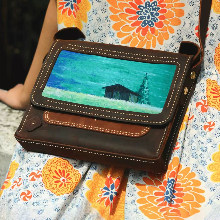 spatter in the garden collection, "tùng" genuine leather crossbody bag, hand-drawn patterns, youthful design, suitable for all occasions