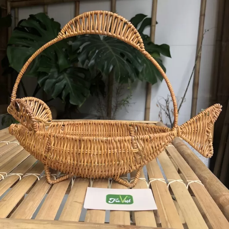 fish shape rattan basket, unique, eye-catching design, made from natural wicker, durable and versatile, suitable for various living spaces