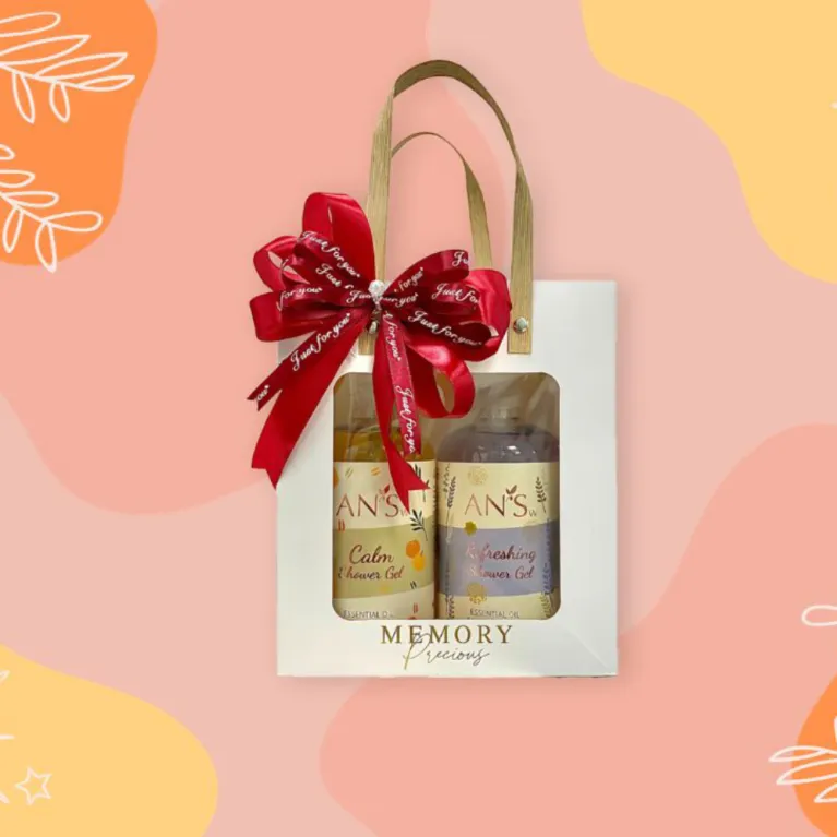 bộ quà tặng 2 chai gel tắm lớn, gel tắm làm sạch da, dưỡng ẩm cho da, tinh dầu tự nhiên, hương thơm dễ chịu