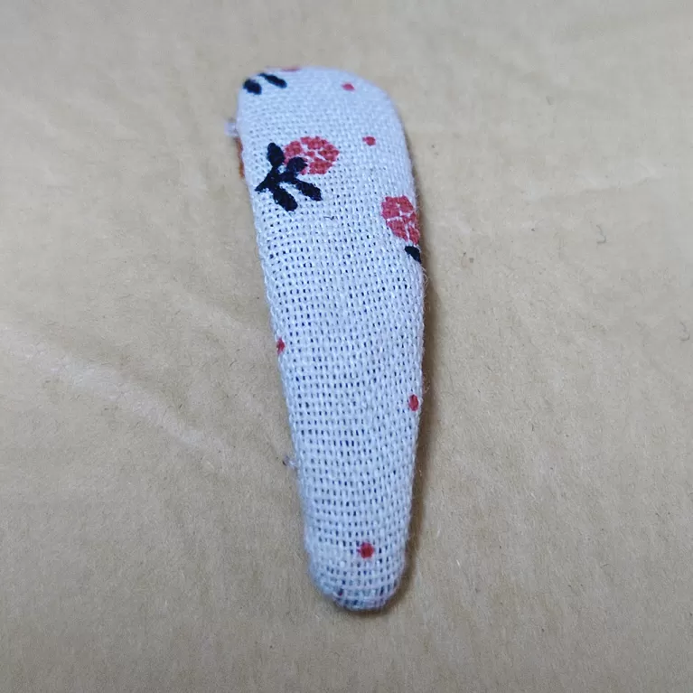 flower fabric hair clip, diverse patterns and colors, adorable hair accessory, a gift for girlfriends or little girls