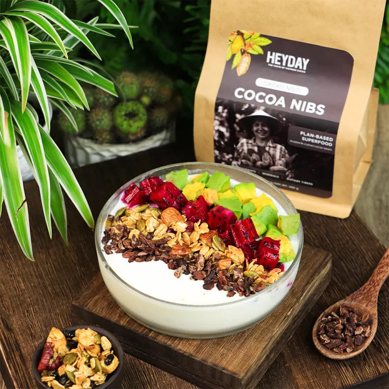 natural roasted cocoa nibs, cacao nibs, quick breakfast, 100% pure cacao nibs, gift for friends, nutritious food