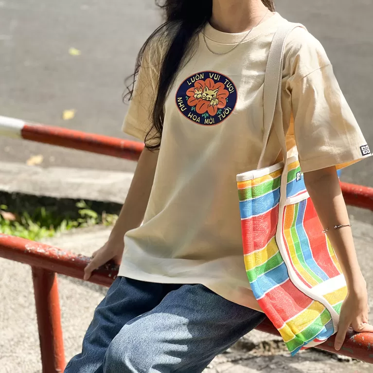 áo thun cotton luonvuituoi - emotion, áo cotton thoáng khí, áo thun tay lửng, áo thun thêu họa tiết, áo thun thêu ngộ nghĩnh