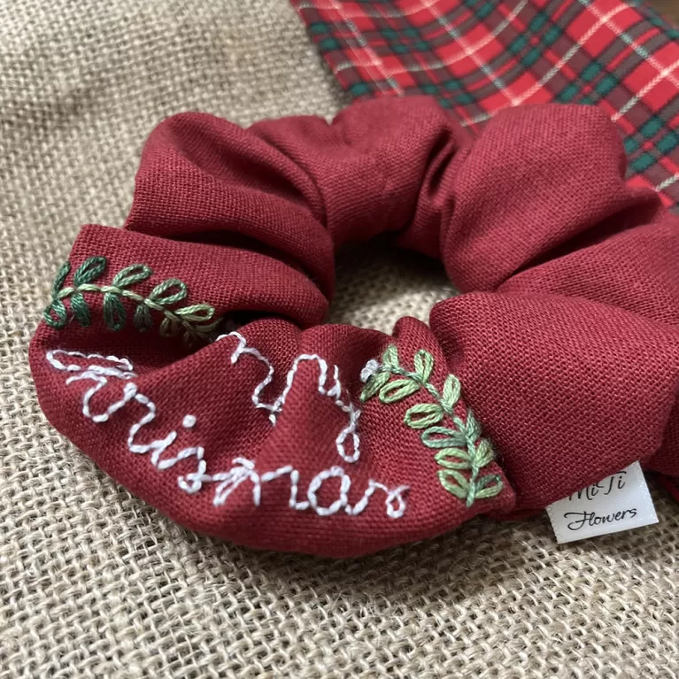 “merry christmas” embroidered linen scrunchie,  classic christmas red color, soft linen fabric, gentle on hair, can be worn on wrist
