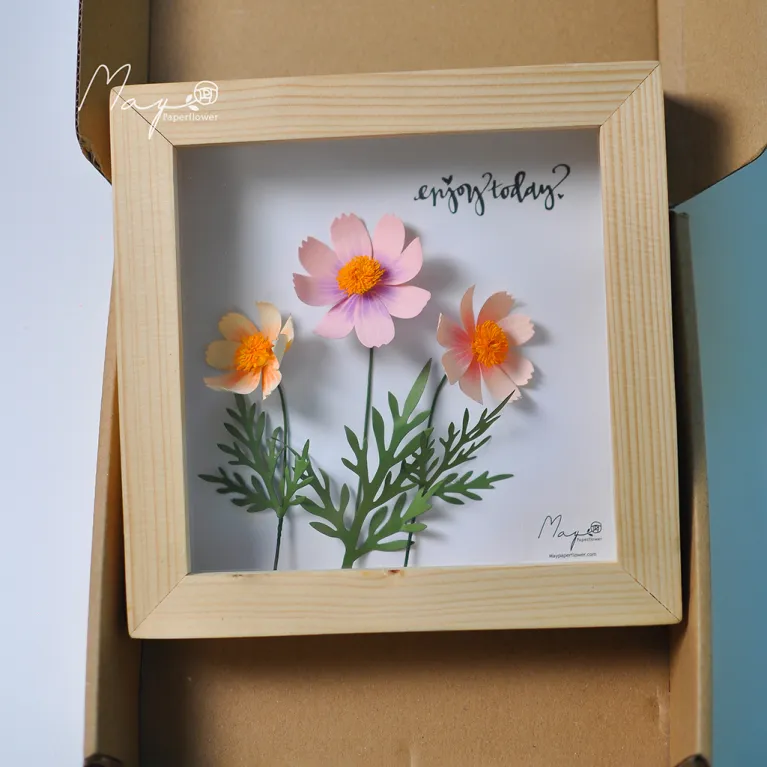 Tranh Hoa Giấy Handmade Trang Trí - Hoa Sao Nhái Maypaperflower Khung Gỗ Size 19 x 19cm
