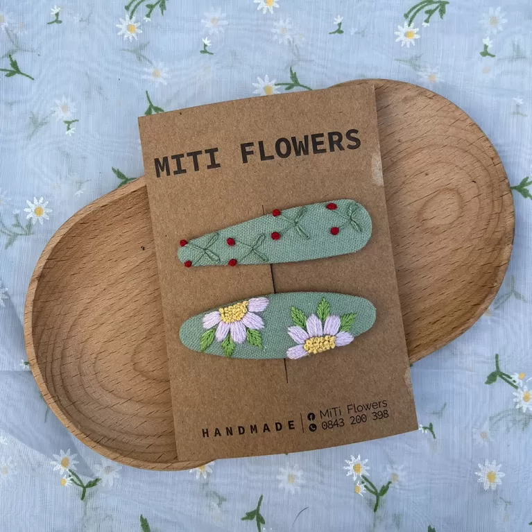 kẹp tóc nơ thêu tay họa tiết hoa, bst spring garden, thiết kế dễ thương và ngọt ngào, quà tặng cho những cô nàng nữ tính