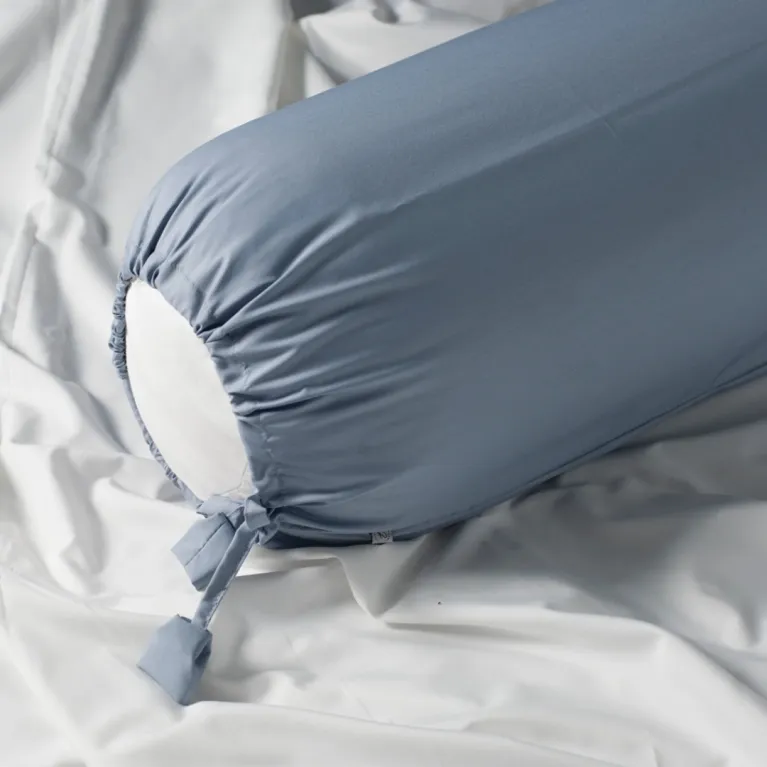vỏ gối ôm cotton cao cấp size 70 x 100cm, mềm mại và êm ái cho da, ít nhăn và ít bị xù lông, nhiều lựa chọn màu sắc
