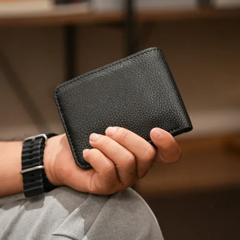 Ví Nam Da Bò Basic Dập Tên, Quà Tặng Cá Nhân Hóa Cho Bạn Trai - Freewill Leather