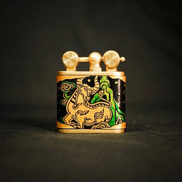 Mighty Ox On The Vast Land Hand-Drawn Leather Lighter, Personalized Engraved Lighters, Art Lighters, Handmade Lighters, Unique Gifts, Personalized Gifts