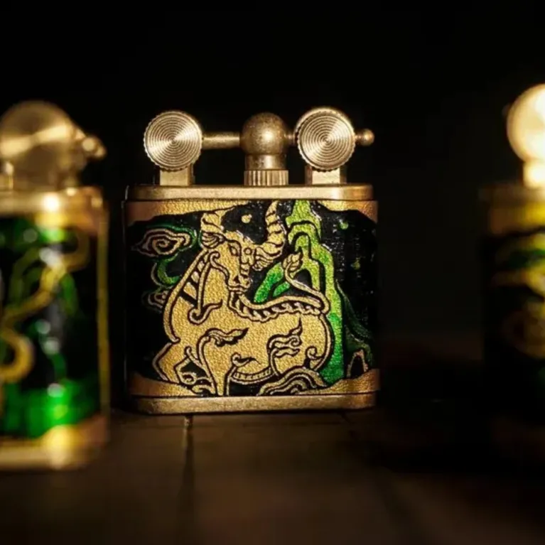 Mighty Ox On The Vast Land Hand-Drawn Leather Lighter, Personalized Engraved Lighters, Art Lighters, Handmade Lighters, Unique Gifts, Personalized Gifts