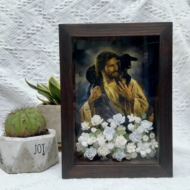 Handmade Catholic Paper Flower Painting, Size A5, Honoring Sacred Beauty, Catholic Floral Art, Paper Flower Art, Church Decoration, Thoughtful Gifts