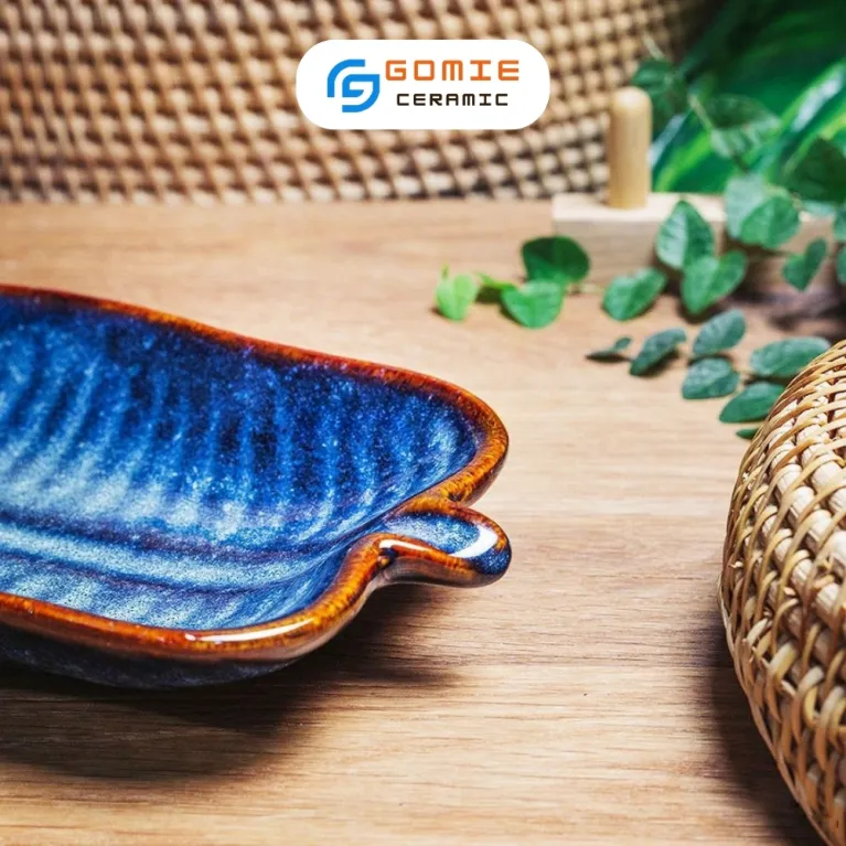 Đĩa Lá Chuối Men Xanh Hỏa Biến, 29 x 14cm, Gốm Sứ Bát Tràng Cao Cấp, Đĩa Gốm Thiết Kế Độc Đáo, Đĩa Gốm Men Hỏa Biến, Đồ Dùng Nhà Bếp Sang Trọng