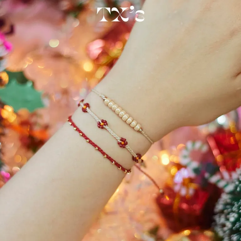 Hộp Quà Vòng Tay Miyuki Hoa Cúc Đơn Sắc Được Làm Thủ Công Từ Hạt Cườm Cao Cấp, Tạo Nên Một Món Quà Giáng Sinh Ý Nghĩa Cho Người Yêu Thương