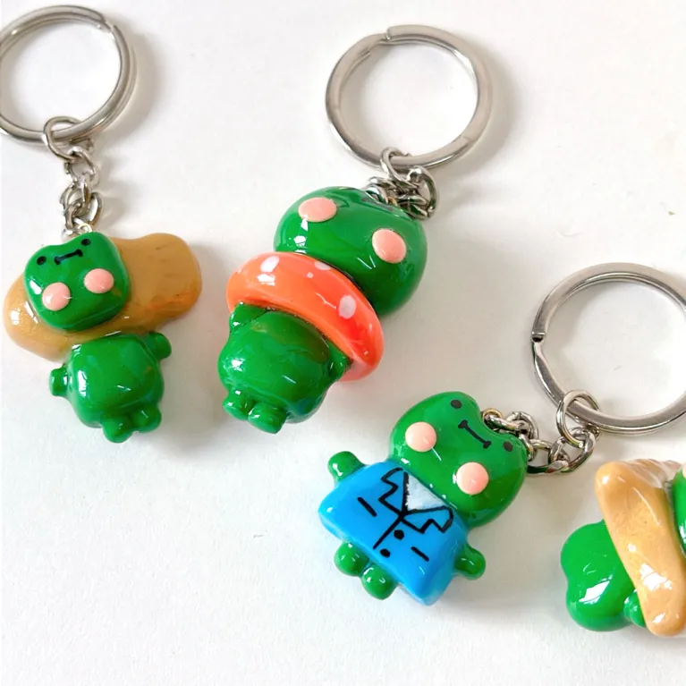 Mini Frog Keychain - DONGLAI.ILLUSTRATION | CHUS