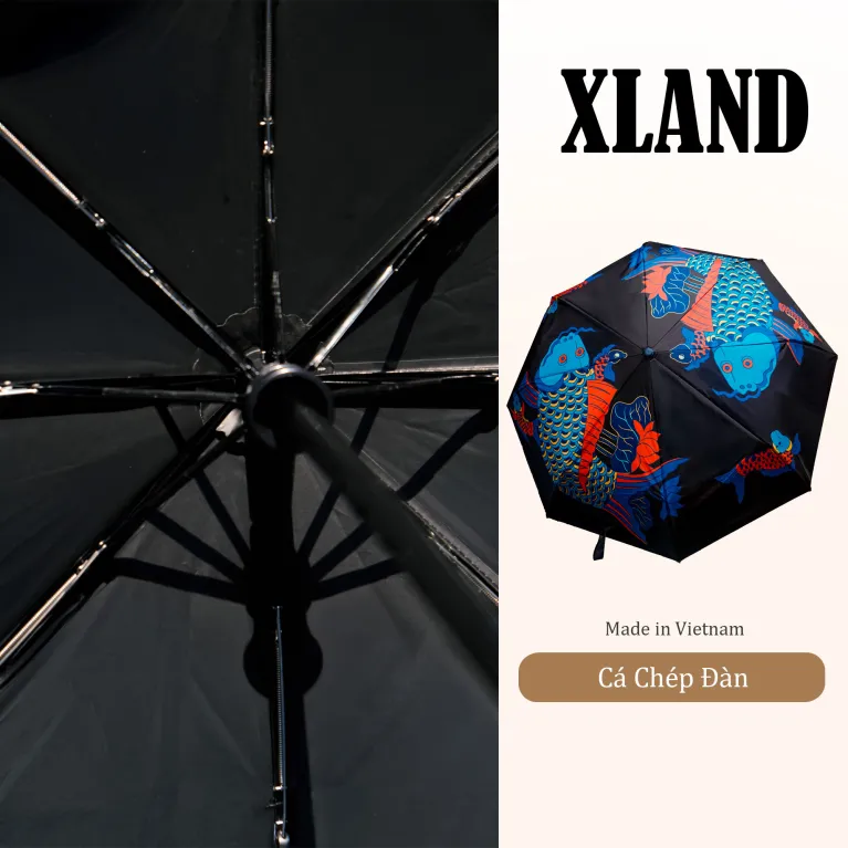 The Herd of Carp Umbrella, inspired by Dong Ho Folk Art, is a convenient umbrella perfect for both rain and sun, combining functionality with artistic flair to become a unique Vietnamese gift.