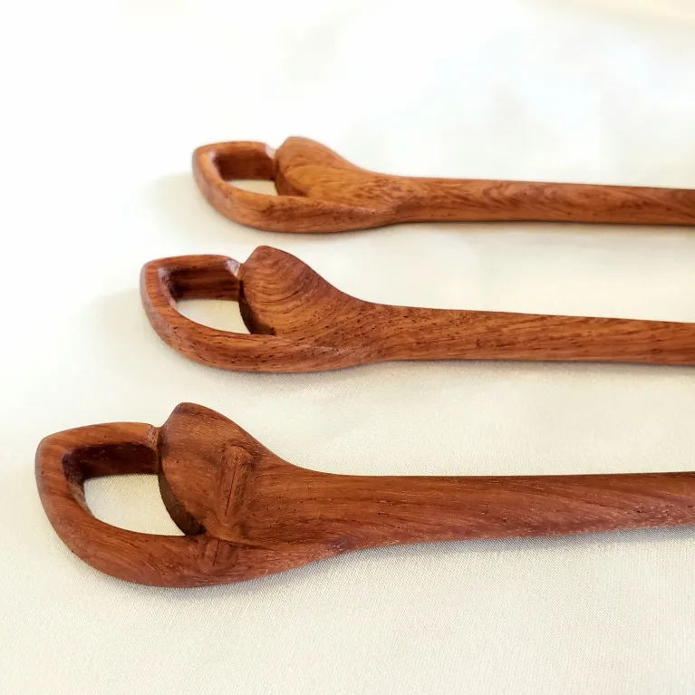 The Traditional Wooden Petal Hair Stick is a beautifully crafted artisan hair accessory, bringing rustic beauty to your hairstyle with its elegant petal-inspired design - an ideal gift for her or a thoughtful 8/3 gift for mom.The Traditional Wooden Petal Hair Stick is a beautifully crafted artisan hair accessory, bringing rustic beauty to your hairstyle with its elegant petal-inspired design - an ideal gift for her or a thoughtful 8/3 gift for mom.