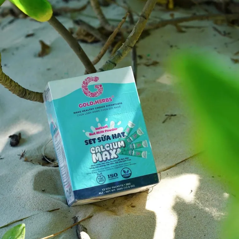 The Calcium Max Nut Milk Set with 12 tubes is the perfect calcium-boosting nut milk to awaken your powerful body, providing a nutritious and convenient breakfast - an ideal health gift for a strong start to the day!