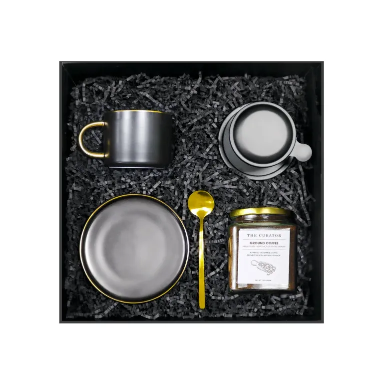 The "Full Energy" Gift Box is the perfect Vietnamese gift to unleash his inner strength, featuring a Robusta coffee gift set with premium brewing tools—a thoughtful gift for him or a unique surprise for your husband to fuel his day with bold energy.