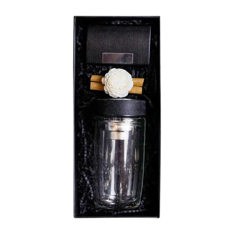 The Glass Bottle & Card Holder Gift Set exudes professional style and daily sophistication, making it the perfect gift for him, a boyfriend, or a male boss, elegantly presented in a sleek black gift boxThe Glass Bottle & Card Holder Gift Set exudes professional style and daily sophistication, making it the perfect gift for him, a boyfriend, or a male boss, elegantly presented in a sleek black gift box