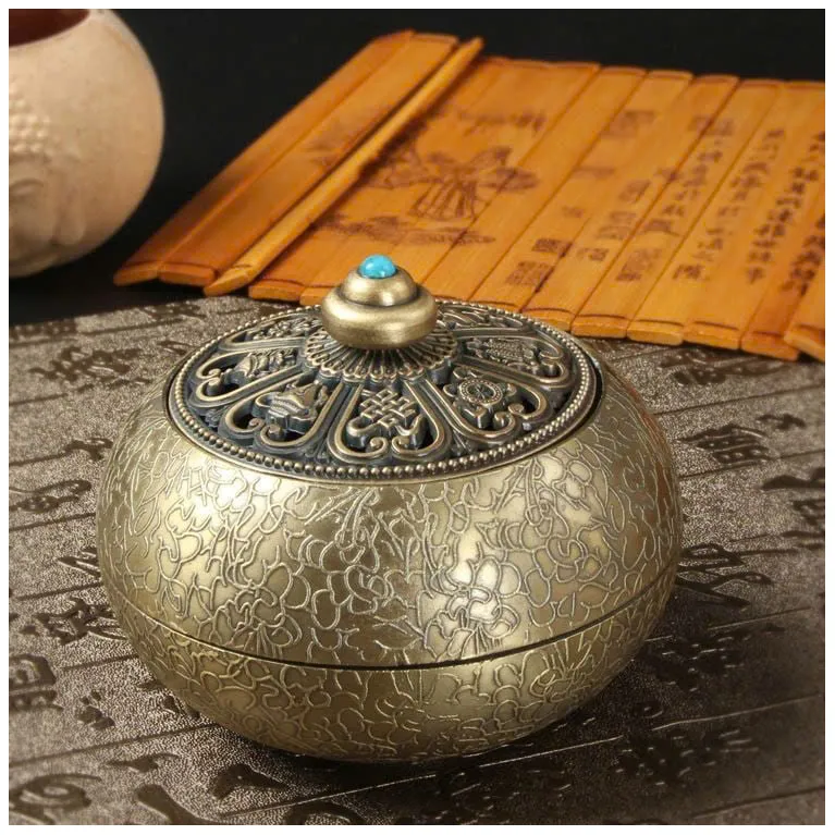 Hộp Quà "Premium Treasure" – ngập tràn lời chúc bình an với trầm hương, trà & đông trùng hạ thảo tinh tuyển, được nâng niu trong hộp gỗ cao cấp, tạo nên món quà sức khỏe sang trọng và ý nghĩa.