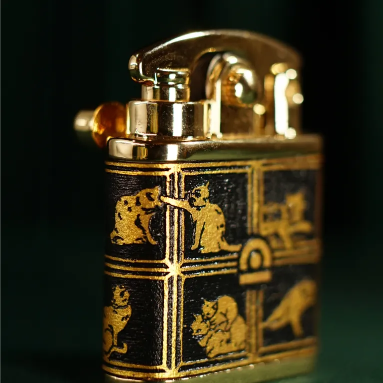 The "Cat & Box" Hand-Drawn Leather Lighter features an interesting and meaningful pattern, with options for personalized engraving and name customization, making it a perfect birthday gift for him
