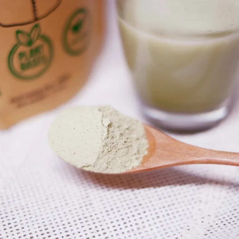 Enjoy natural refreshment with Pennywort & Mung Bean Milk Powder (500G)—a wholesome, convenient breakfast and a perfect health gift