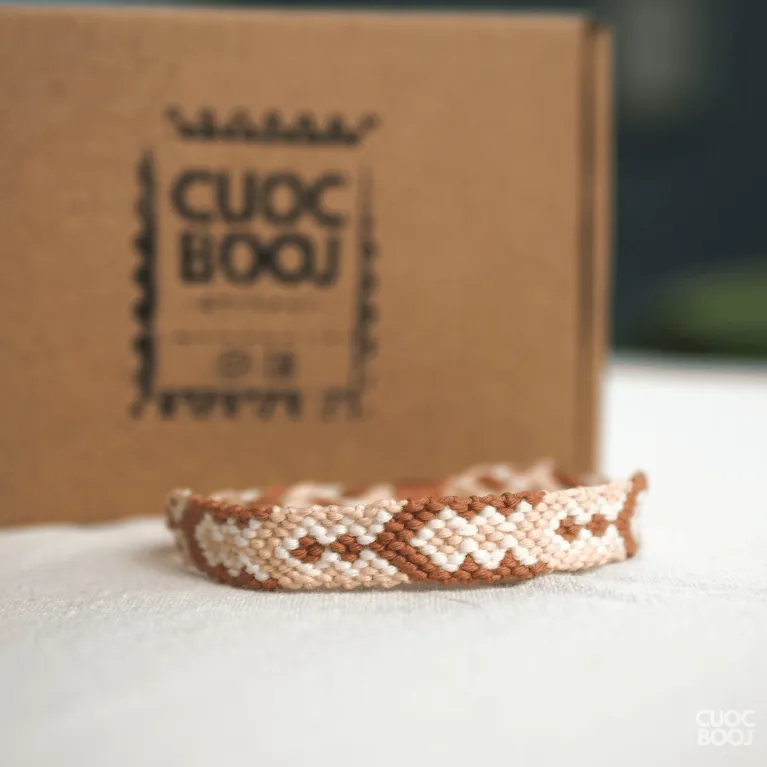 This Vintage Dusty Rose Handmade Bracelet is a subtle yet noticeable charm, making it a lovely handmade accessory and an adorable birthday gift or a unique present for your lover.