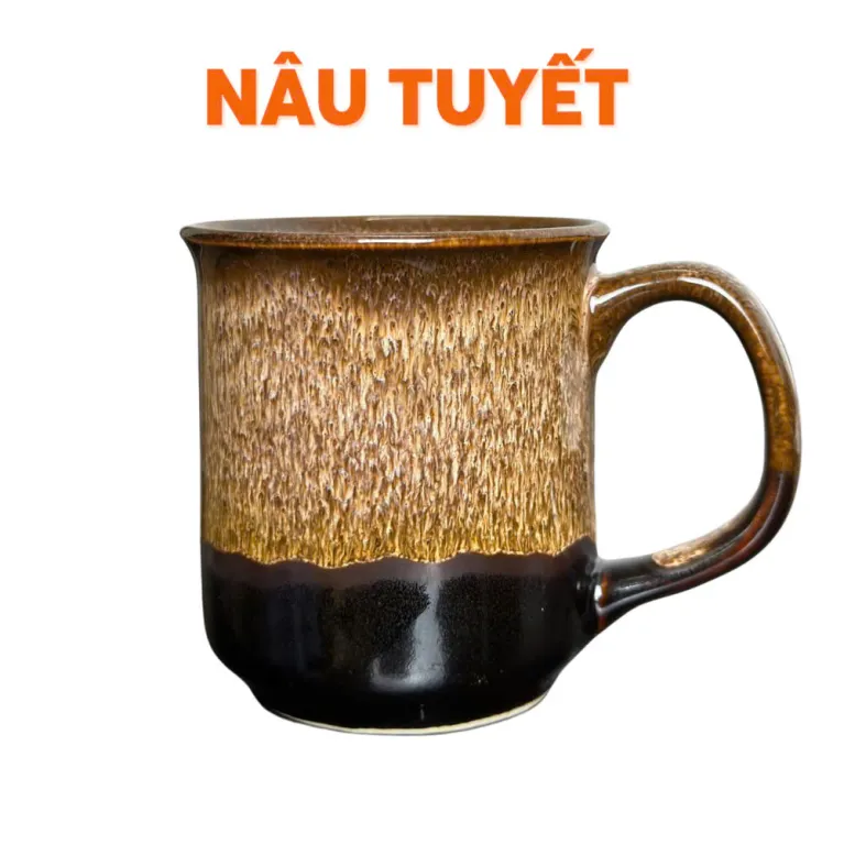 The Bat Trang Fire Glazed Ceramic Mug (250ml) showcases masterful craftsmanship, making it a unique tea and coffee mug that blends functionality with artistry - perfect as home decor, a Vietnamese ceramic treasure, and a meaningful souvenir