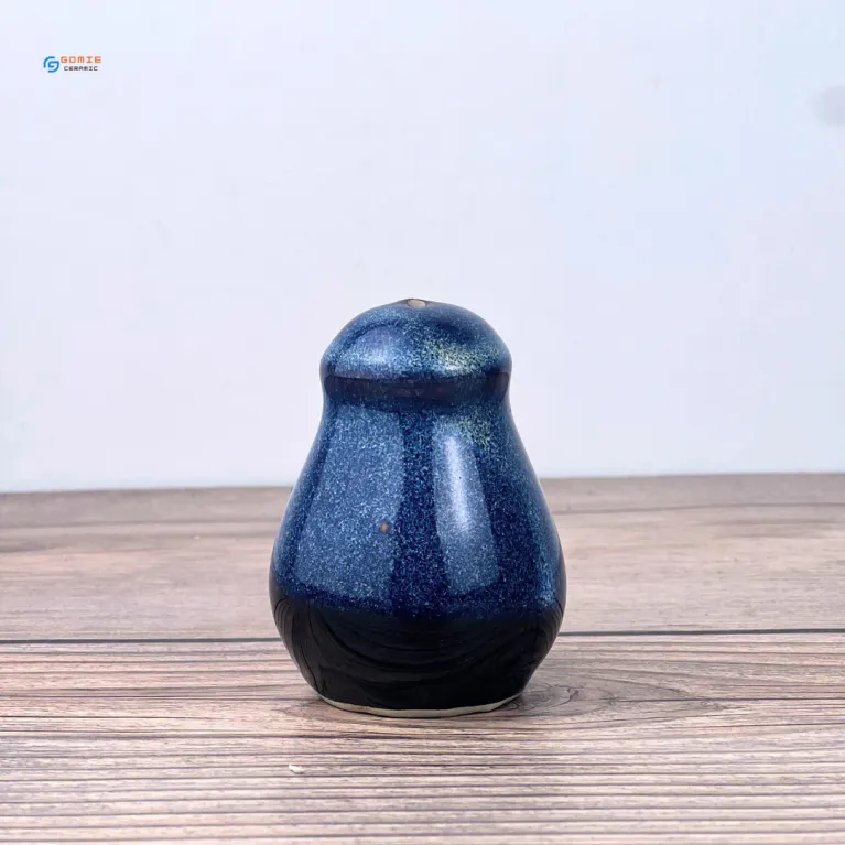 The Fire-Glazed Ceramic Spice Jar brings elegance from kitchen to dining table, crafted from premium Bat Trang ceramic, making it a perfect addition to luxury restaurant accessories and authentic Vietnamese kitchenware.