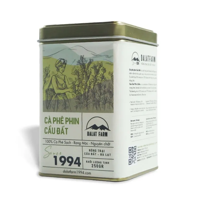 Hộp Quà "Flavors Journey" đưa bạn vào cuộc Khám Phá Vị Ngon Nước Việt thông qua Set Quà Trà Cùng Cà Phê & Các Đặc Sản Việt Nam đặc sắc, là Hộp Quà Đặc Sản và Quà Tặng Cao Cấp Cho Mọi Dịp đáng nhớ.