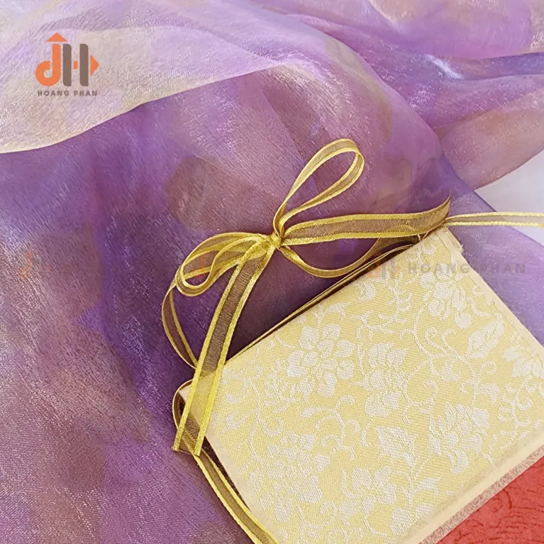 "Destined Love" gift set in "Golden Harmony" edition symbolizes enduring romance as an elegant engagement ceremony offering featuring feng shui decorations and stylish fashion accessories in a meaningful Vietnamese souvenir
