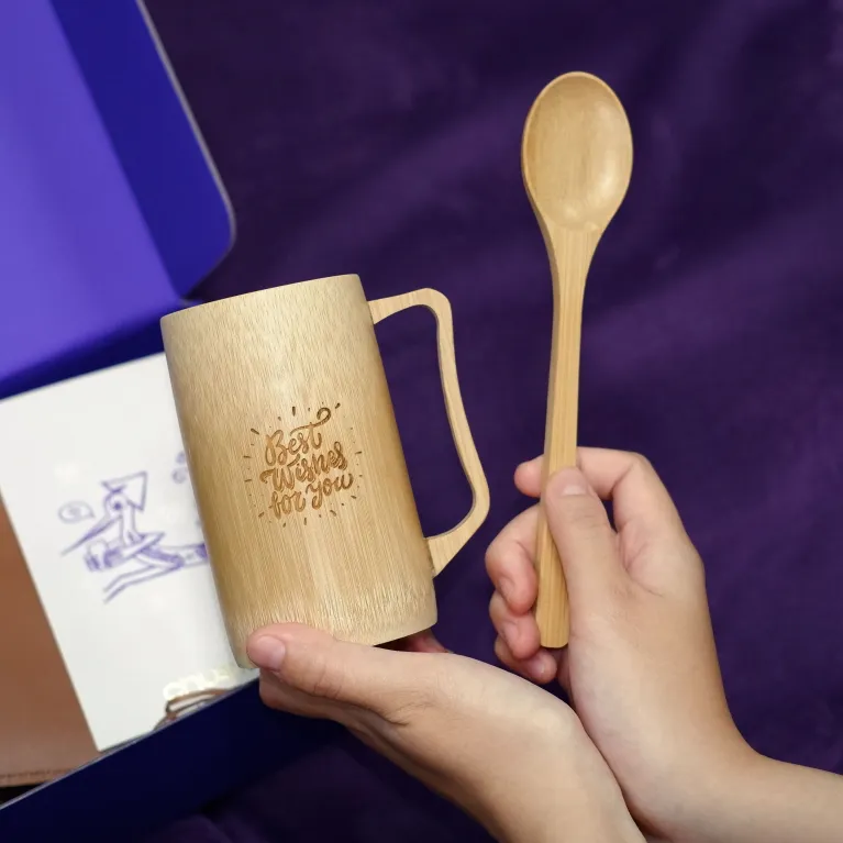Personalized Memory gift box preserves sincerity through custom engraving, featuring bamboo cup and passport holder with exclusive card for meaningful birthday celebrations.
