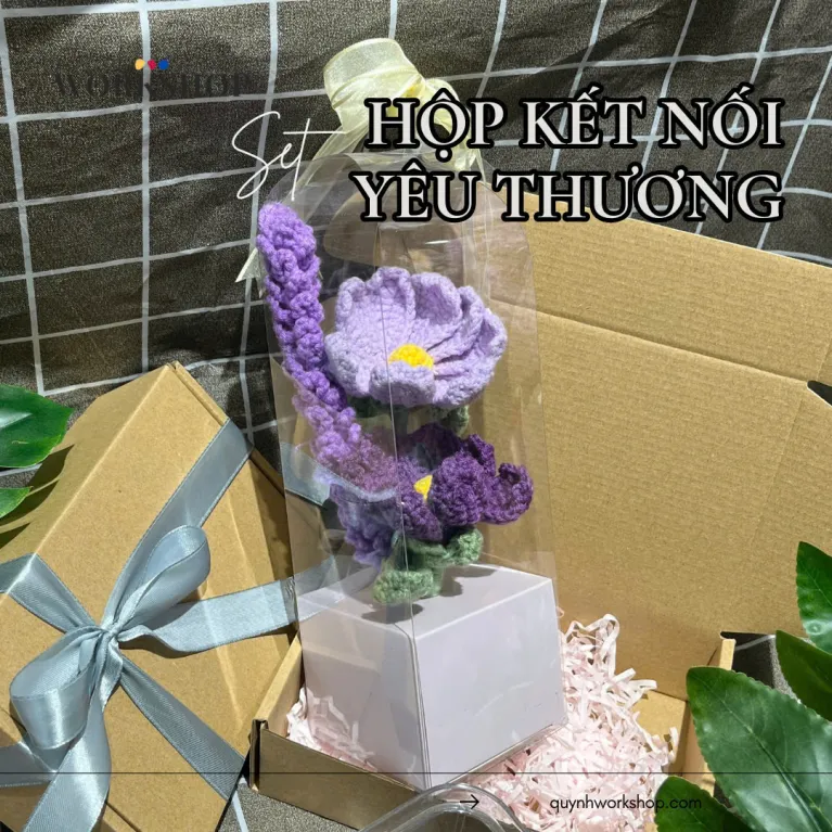 Hộp quà tặng len kết nối yêu thương với mica sang trọng, sản phẩm len đan tinh xảo làm quà sinh nhật thủ công ngọt ngàoHộp quà tặng len kết nối yêu thương với mica sang trọng, sản phẩm len đan tinh xảo làm quà sinh nhật thủ công ngọt ngào