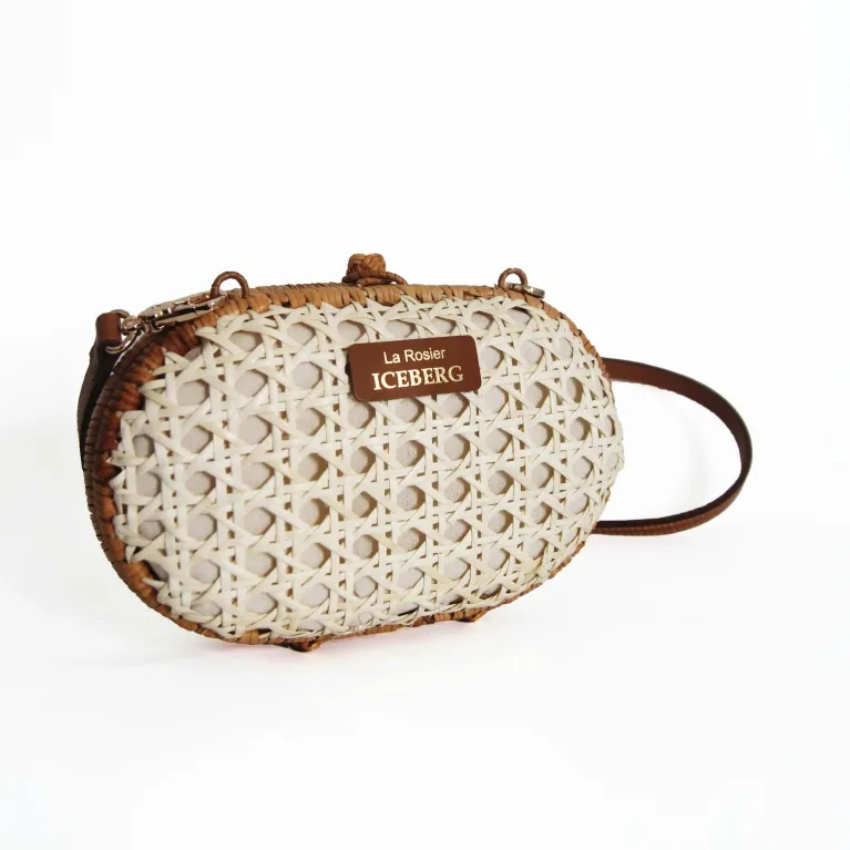 Túi mây đan tay Luna Woven từng đường cong tinh tế, túi xách mây đan tay dáng bầu dục túi đeo chéo đi biển phụ kiện thủ công quà cho nữ tinh tếTúi mây đan tay Luna Woven từng đường cong tinh tế, túi xách mây đan tay dáng bầu dục túi đeo chéo đi biển phụ kiện thủ công quà cho nữ tinh tế