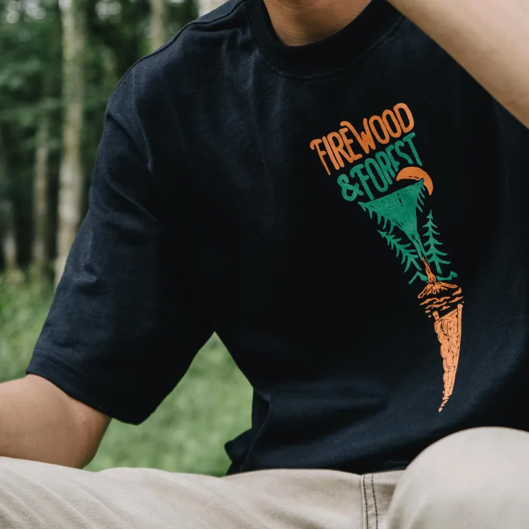 The "Firewood" cotton T-shirt ignites passion with a bold premium design, perfect for travel, group adventures, or as a unique Vietnamese souvenir.