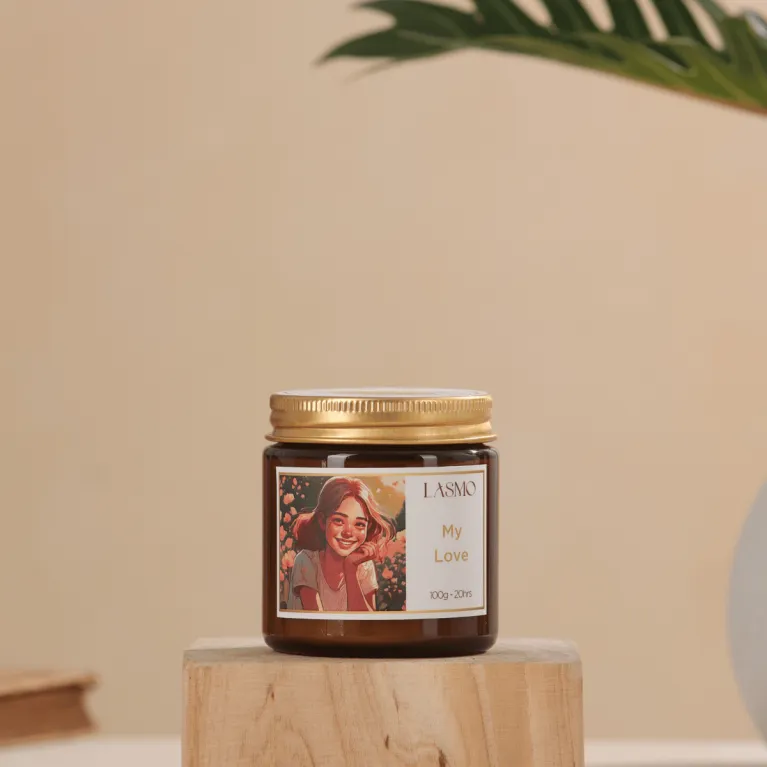 "My Love" scented candle gift set featuring the essence of elegance, crafted with natural essential oils in a refined gift box — perfect for an elegant housewarming or birthday gift.