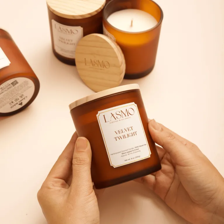 Velvet Twilight scented candle gift set with black pepper and amber fragrance, handcrafted with premium essential oils, perfect as a unique birthday gift