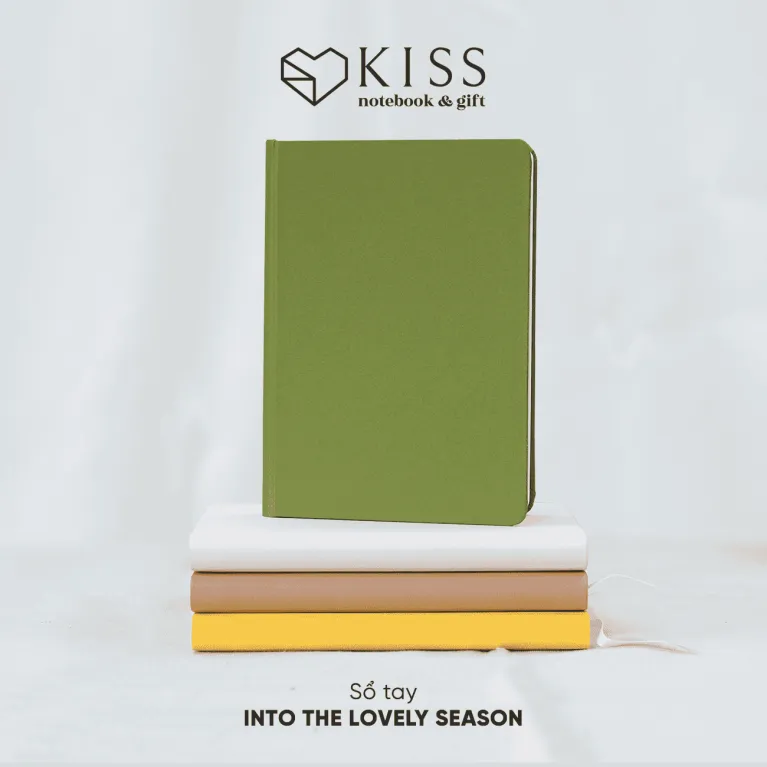 Sổ tay "Into The Lovely Seasons" bìa trơn, bước vào mùa hè tươi mới—sổ nhật ký cao cấp bìa cứng, quà lưu niệm Việt Nam, quà tốt nghiệp độc đáo.