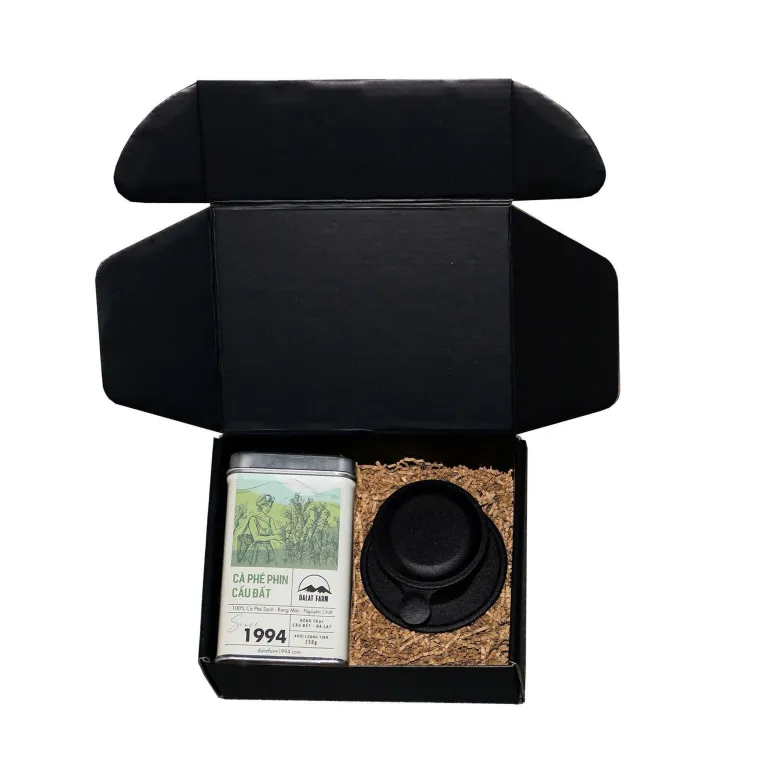 "Everyday Coffee" gift box featuring Cầu Đất Phin coffee set with brewing filter, rich in Vietnamese heritage and perfect as a premium corporate gift or Vietnam souvenir. 