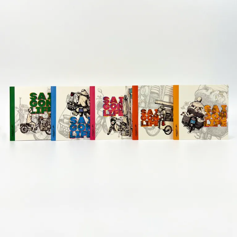 The 5-notebook set Hanoi Life – Saigon Life with 100 pages captures the stories of Vietnamese streets, making it a meaningful Vietnam souvenir.