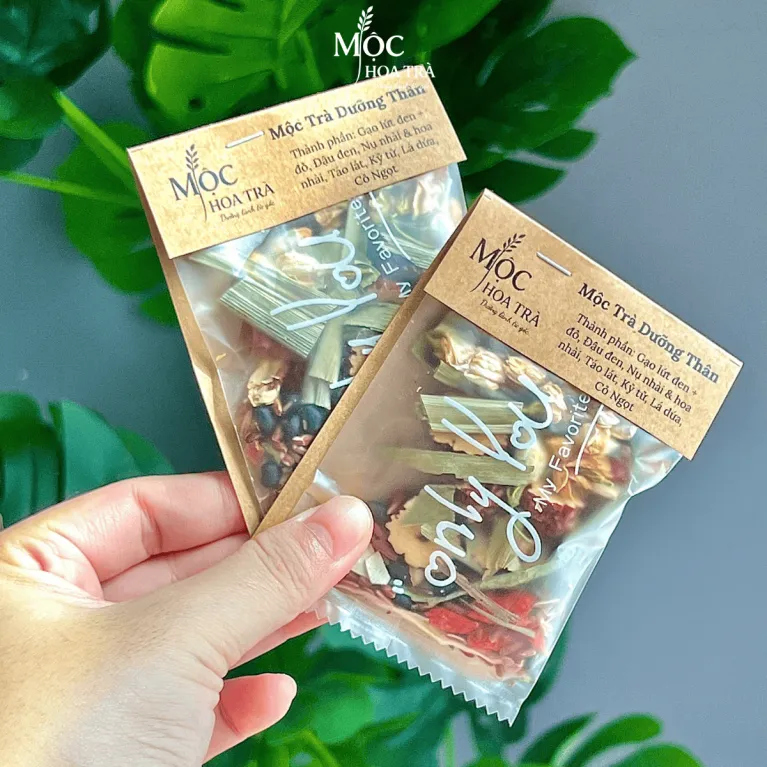 Mộc Trà Dưỡng Thân với hương vị gạo lứt thảo mộc giúp thanh lọc cơ thể, duy trì vóc dáng và là món quà sức khỏe ý nghĩa cho gia đình trong dịp 20/10.