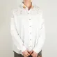 áo sơ mi linen phối ren với cổ thêu hoa, chất liệu linen thoáng mát, họa tiết hoa thêu tinh tế, họa tiết ren quyến rũ