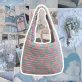 túi tote len caro hồng xanh dương, màu sắc nổi bật, chất len cotton mềm mịn, quai đeo bản rộng, phong cách năng động, thiết kế, xland, chus