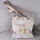 túi tote thêu tay linen “refresh your day”, hoạ tiết chú ong chăm chỉ, thiết kế tối giản, thêu tay tỉ mỉ, chất liệu vải lien nhẹ nhàng