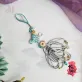 Dây Đồng Tâm Kết "Bích Chu" nhẹ nhàng thu hút phúc lành, không chỉ là phụ kiện phong thủy mà còn là lễ vật đính ước mang ý nghĩa sâu sắc hoàn hảo để làm quà cho nữ sáng tạo