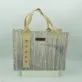 Túi Mua Sắm Vải Nhựa Kẻ Sọc 25 x 25cm mang nét cổ điển sang trọng, kết hợp cùng chất liệu vải Textilene bền bỉ, là lựa chọn hoàn hảo cho túi shopping, túi đựng cơm văn phòng cao cấp hay túi quà tặng sang trọng.