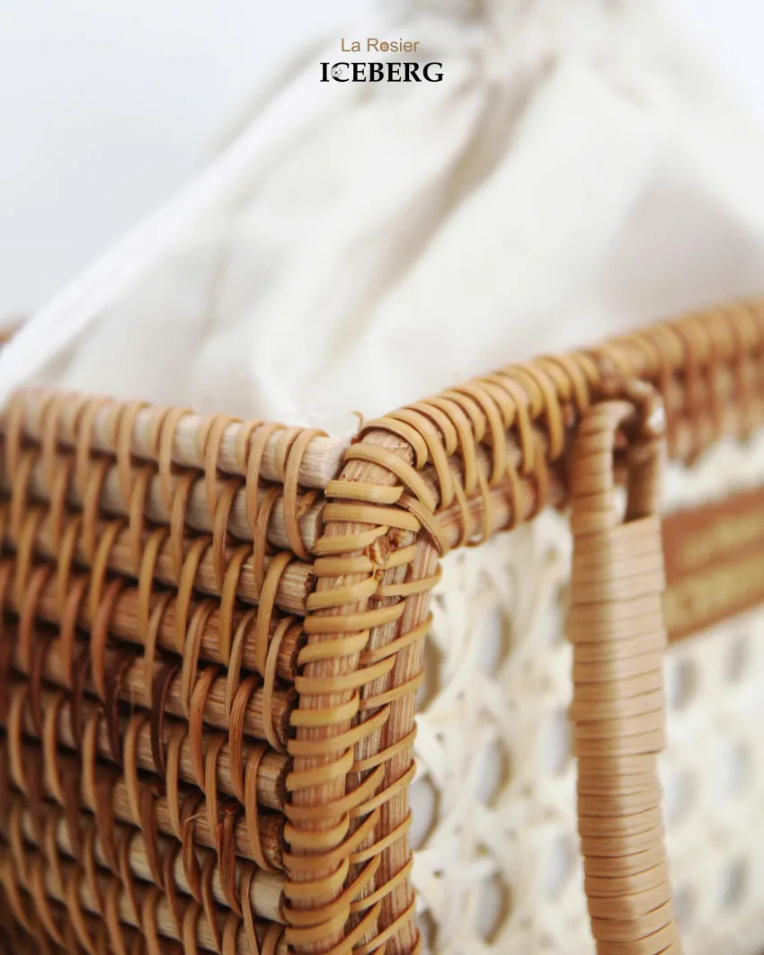 Mini Petal Woven Rattan Handbag, Compact Embracing Pure Essence, Handcrafted Handbag, Compact Handbag, Sustainable Fashion, Vietnamese Souvenirs Mini Petal Woven Rattan Handbag, Compact Embracing Pure Essence, Handcrafted Handbag, Compact Handbag, Sustainable Fashion, Vietnamese Souvenirs