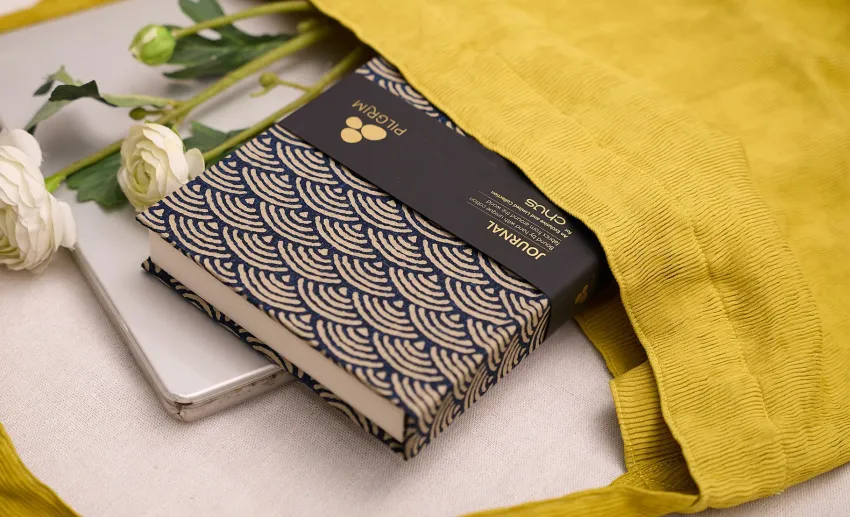 Sổ Tay Bìa Vải Handmade Phiên Bản Giới Hạn, CHUS x Pilgrim Notebook, Quà Tặng Đẳng Cấp Cho Những Ai Giàu Kiến Thức - Kinh Nghiệm - Trải Nghiệm