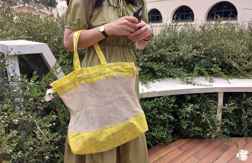 Yellow Umbrella Pattern Shopping Bag, Striking Design, Reusable, Durable Material, Strong Drawstring, Alternative to Plastic Bags