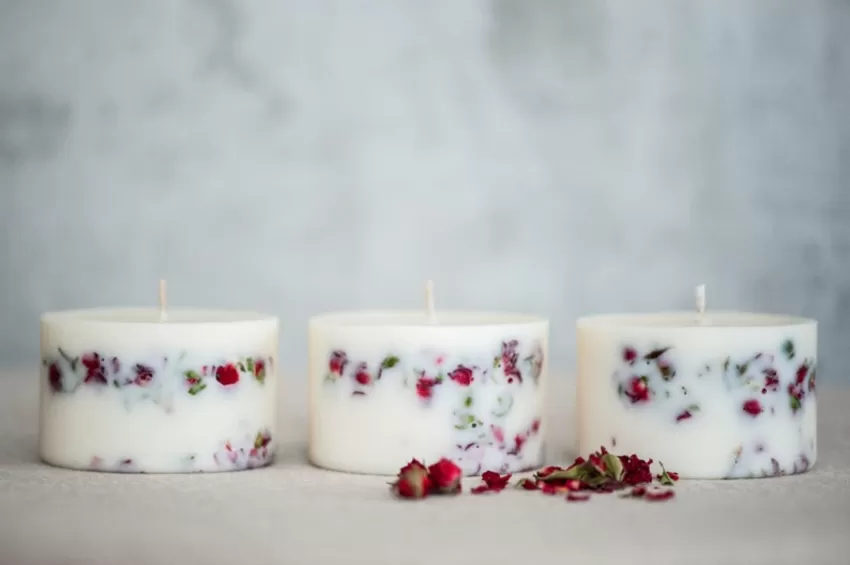 Rose Scented Candle